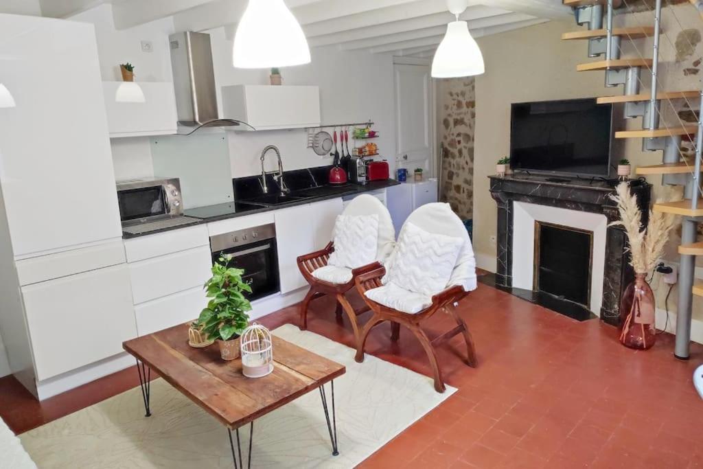 Charmant Duplex En Centre-Ville Le Mans Luaran gambar