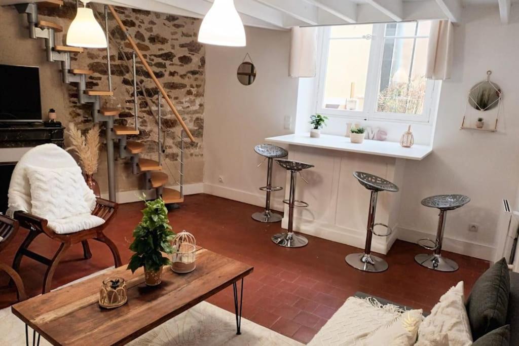 Charmant Duplex En Centre-Ville Le Mans Luaran gambar