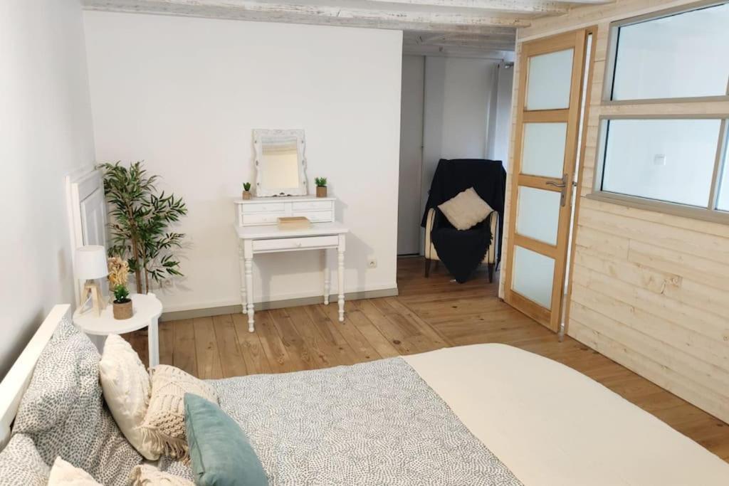 Charmant Duplex En Centre-Ville Le Mans Luaran gambar